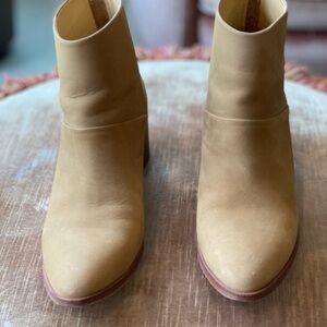EUC Nisolo Dari Boot 9
